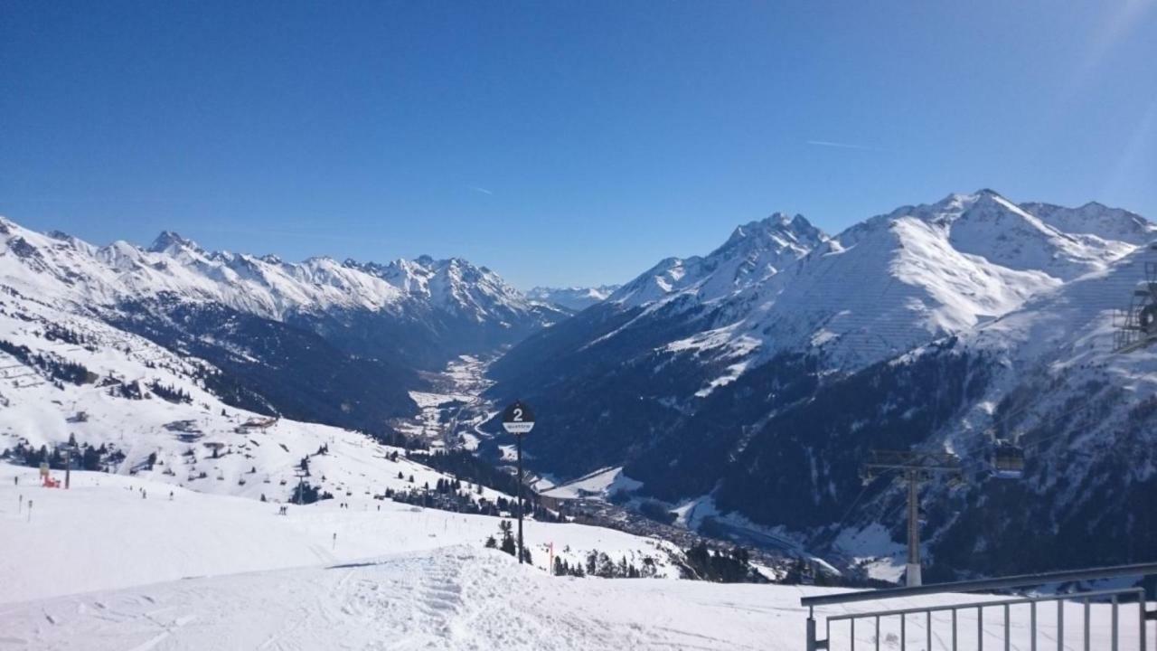 Riefli Aparts Sankt Anton am Arlberg Ngoại thất bức ảnh
